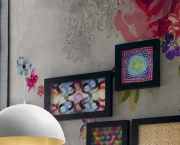 Carta da parati con grandi fiori colorati Ken di Adriani e Rossi