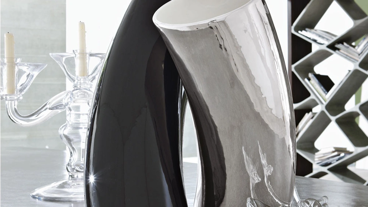 Vaso in ceramica smaltata lucida Abbraccio di Adriani e Rossi