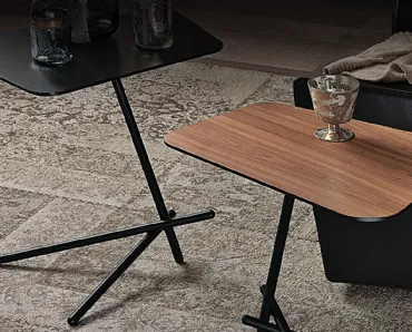 Tavolino con base in acciaio e piano in cristallo o legno Laser Cattelan Italia