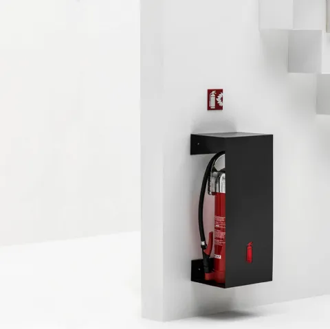 Contenitore Porta Estintore in metallo laccato nero di Adriani e Rossi
