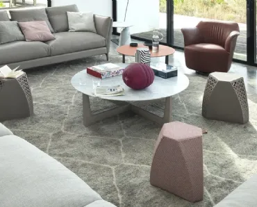 Tavolino di design con struttura tubolare metallica rivestito in tessuto o pelle Hudson di Poltrona Frau