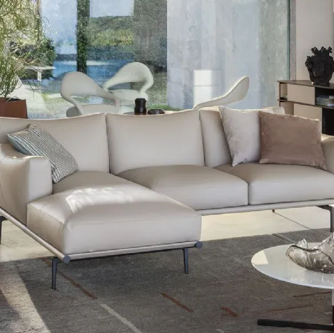 Contenitore in pelle Leather Basket di Poltrona Frau