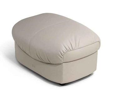 Pouf in pelle Parka di Poltrona Frau