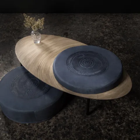 Tavolino in legno con pouf e seduta imbottita in pelle nera Sit Able 03 di MOS-Design