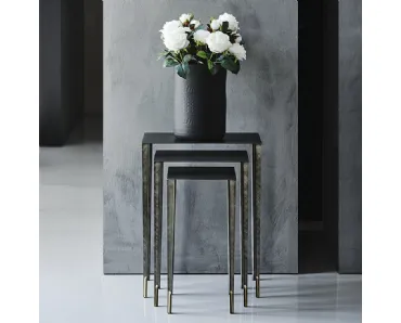 Tavolino Brushed Grey con parti in ottone Spillo di Cattelan Italia