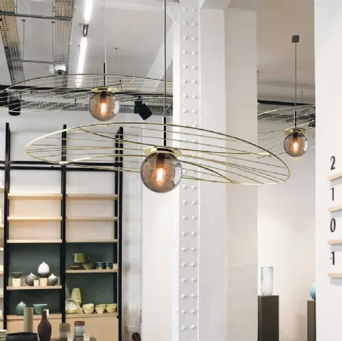 Lampada in metallo verniciato e sfera in vetro di Murano Vogue di Adriani e Rossi