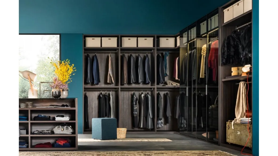 Armadio angolare Pivot con ante in vetro e alluminio di Giellesse