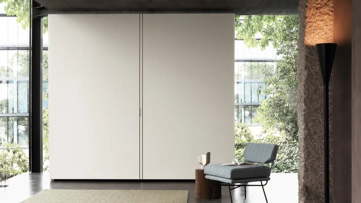 Armadio con ante scorrevoli Wall di Giellesse