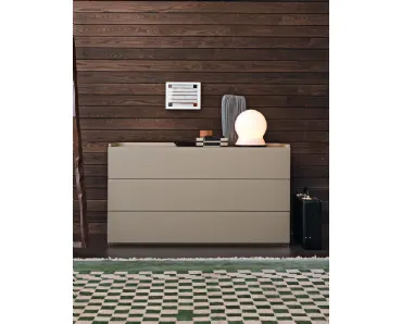 Comò Soft in legno laccato opaco di Giellesse