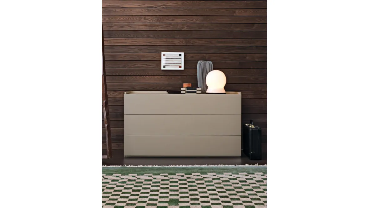 Comò Soft in legno laccato opaco di Giellesse