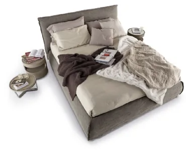 Letto imbottito Bold di Art Nova