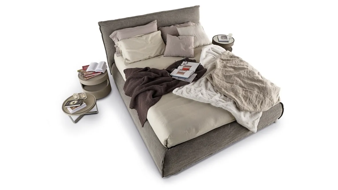 Letto imbottito Bold di Art Nova