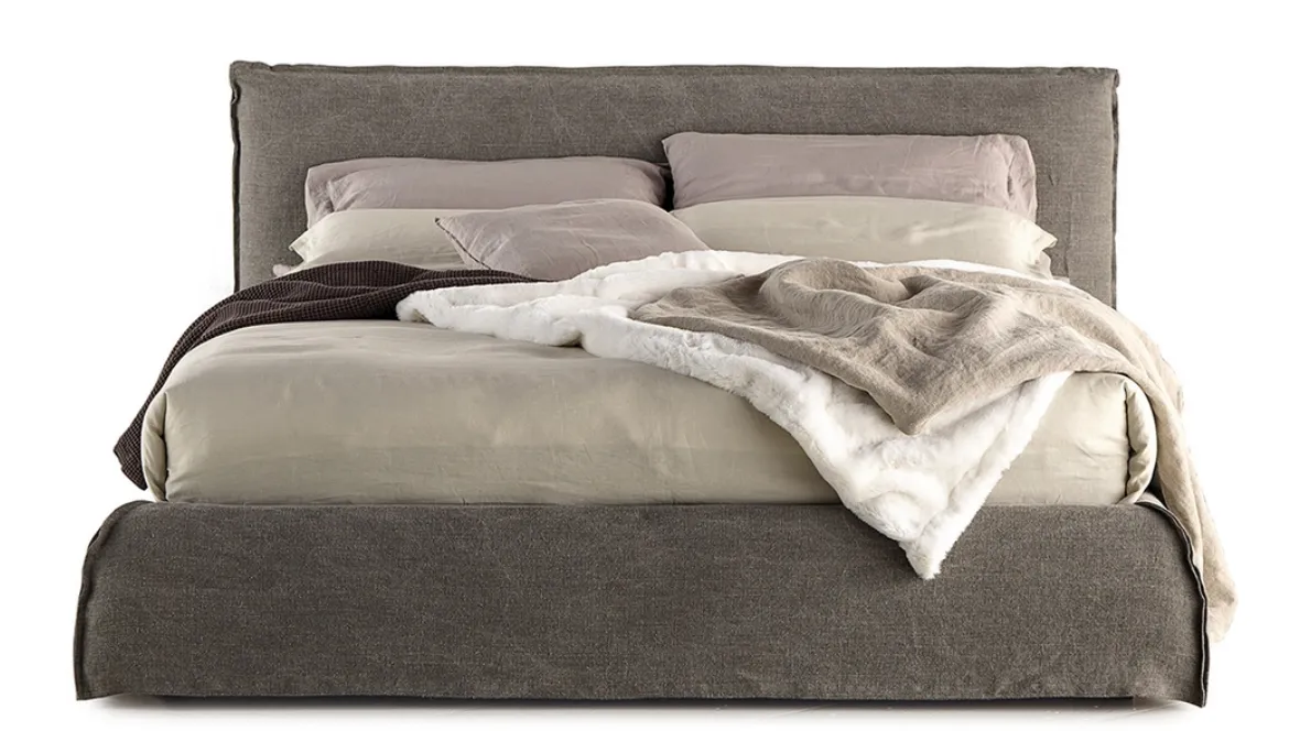 Letto imbottito Bold di Art Nova