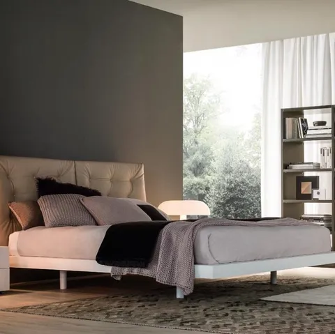 Letto con testiera Francis di Giellesse