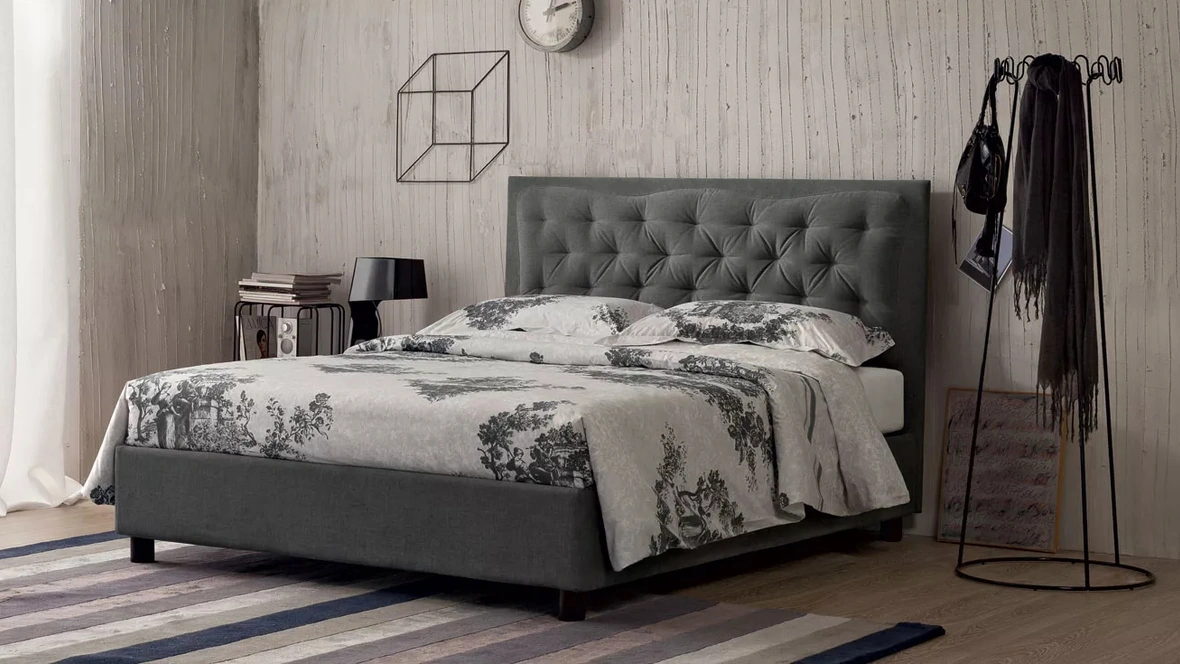 Letto in tessuto Lem di Oggioni