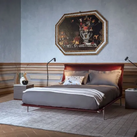 Letto in pelle con testiera Mr Moonlight di Poltrona Frau