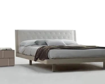 Letto con testiera Smeraldo di Tagliabue Mobili