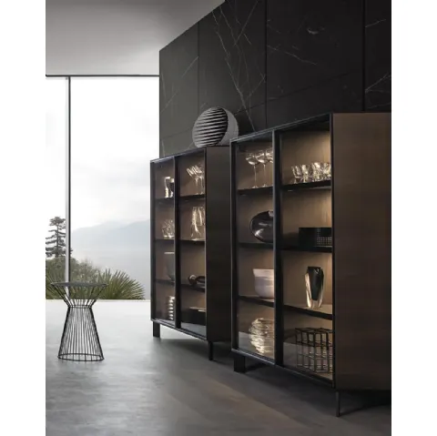 Madia alta Vetrina Frame Sideboard in legno con ante in vetro di Giellesse