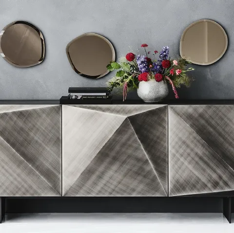 Madia Kayak in laccato Brushed Grey con piedini in acciaio di Cattelan Italia