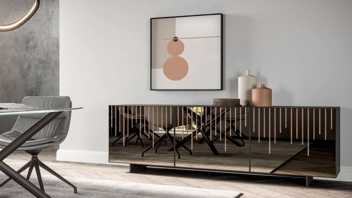 Madia Rain a tre ante in vetro con listelli in legno di Ozzio