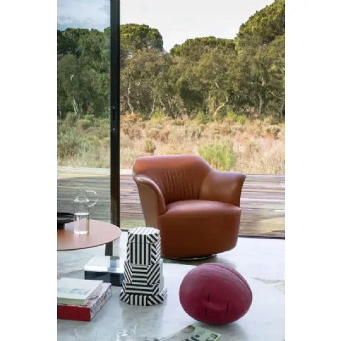 Poltroncina Aida di Poltrona Frau