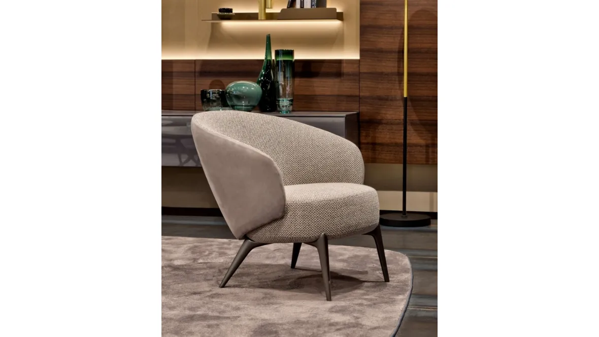 Poltroncina di design Helen di Art Nova