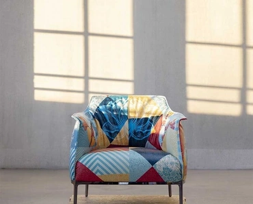 Poltroncina Archibald Delicate Balance Limited Edition di Poltrona Frau