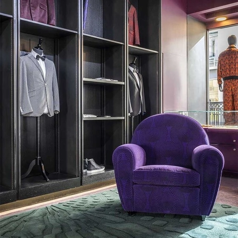 Poltrona Chester Ozwald Boateng in velluto di Poltrona Frau