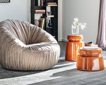 Poltrona imbottita Peggy Turn di Cattelan Italia
