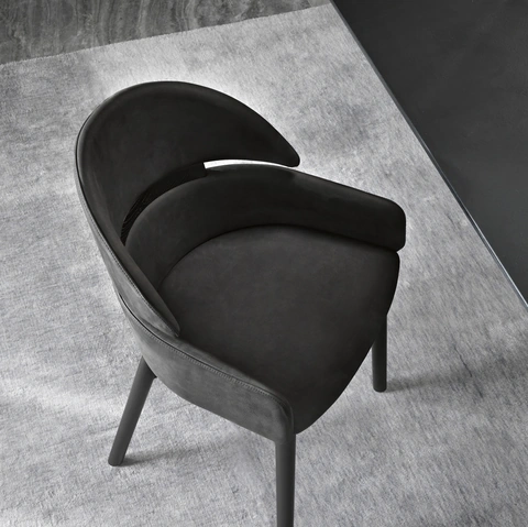 Sedia in pelle Lloyd di Fiam