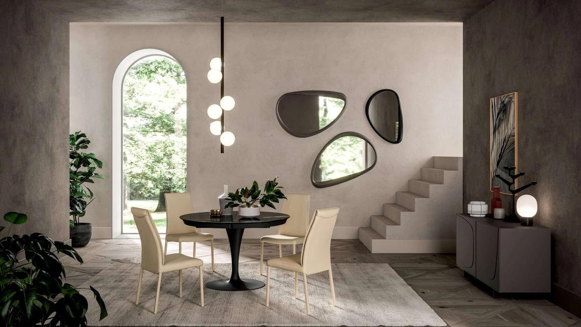 Sedia imbottita Megan di Ozzio