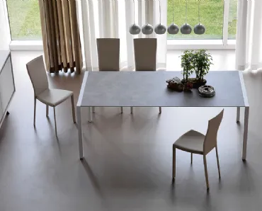 Tavolo allungabile con struttura in acciaio e piano in laminato Pedro Drive di Cattelan Italia