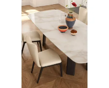 Tavolo Duo con top in marmo di Poltrona Frau
