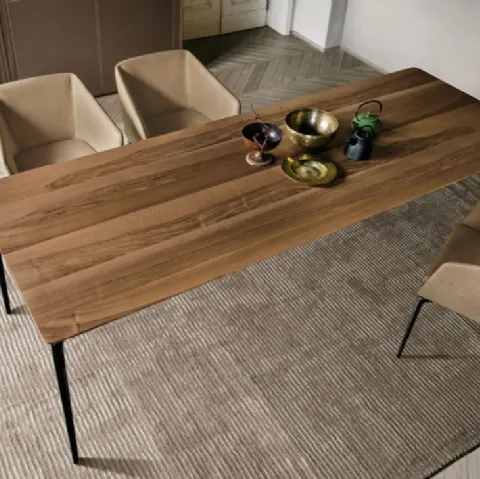 Tavolo allungabile in legno con struttura in metallo Liuto XL di Alivar