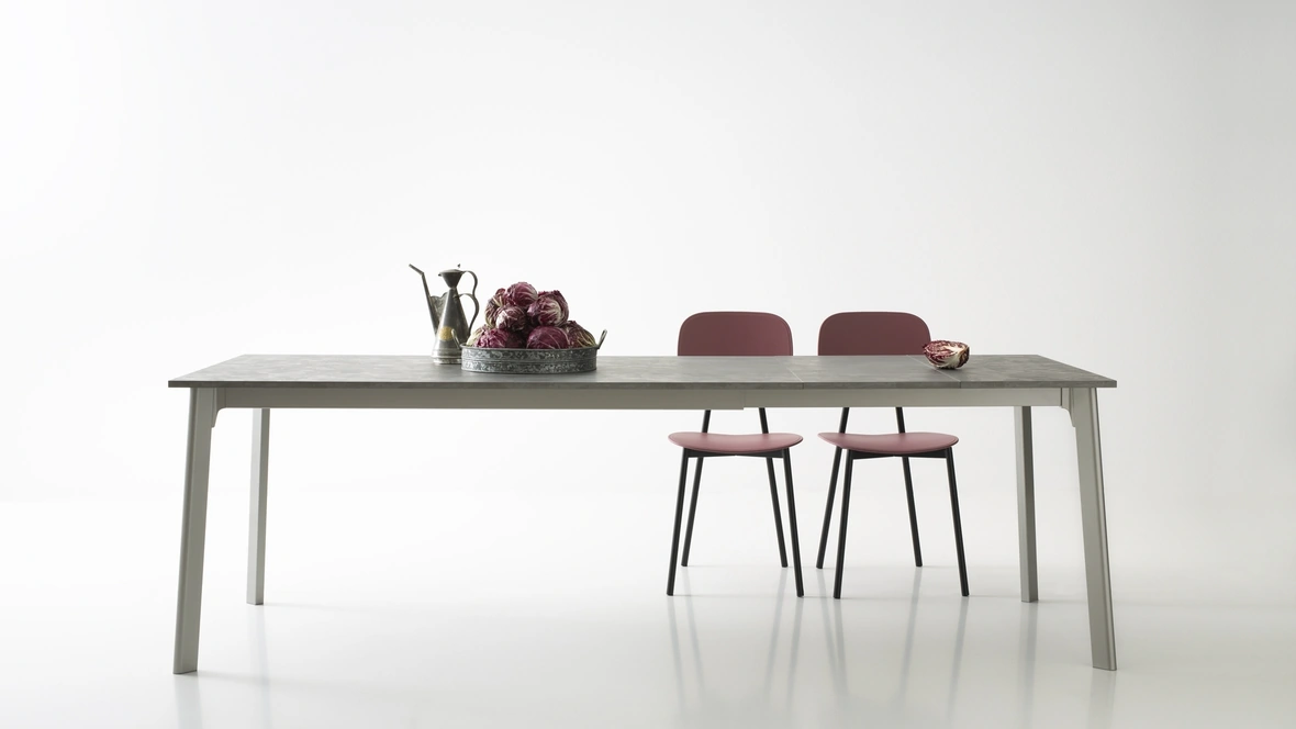 Tavolo allungabile Otello Piano Angoli 90 in laminato grigio di Pointhouse