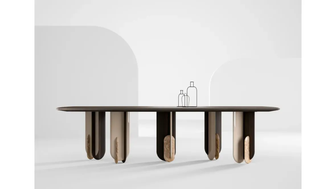 Tavolo rettangolare con piano in legno e gambe in legno naturale e laccato bronzo Talento di Laura Meroni