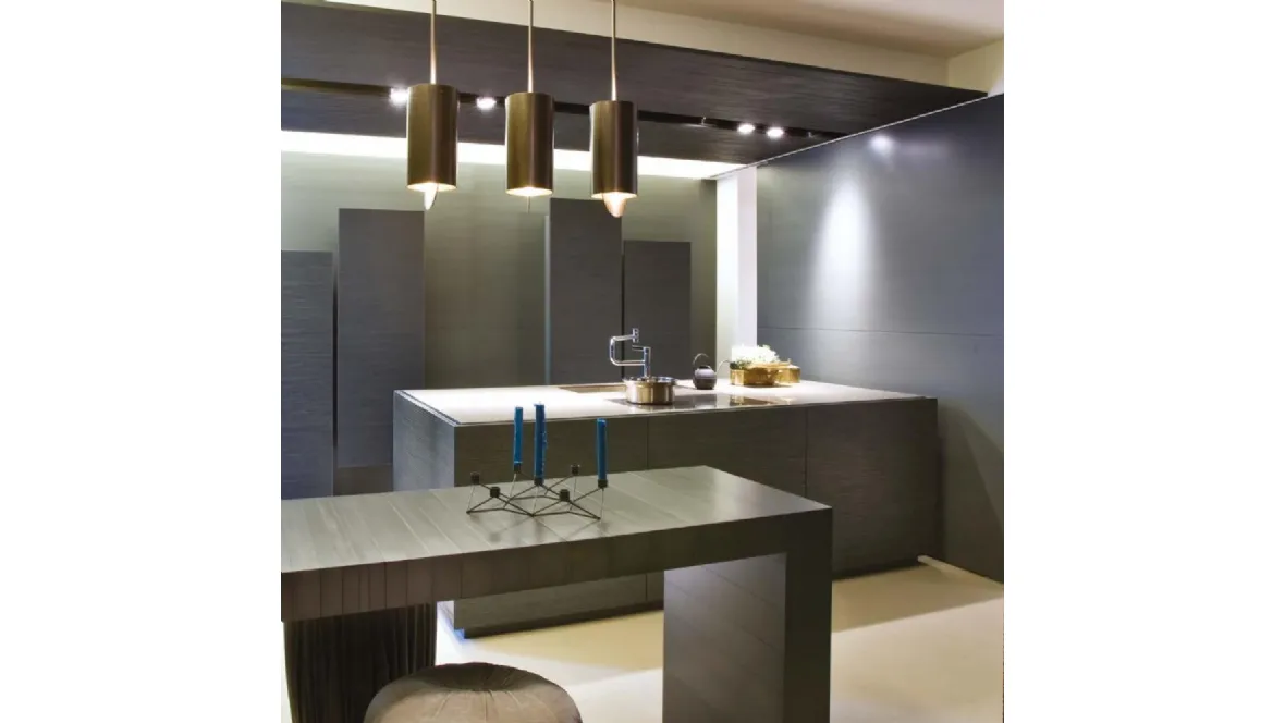 Cucina Design in legno laccato con penisola Bellagio 04 di Laura Meroni