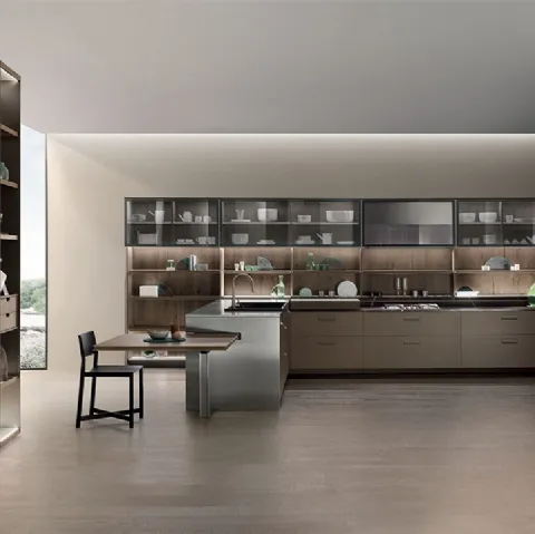 Cucina Design con penisola Soul 02 in rovere d'ombra nodato e laccato opaco di Ernestomeda