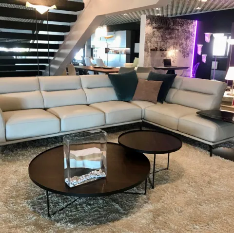 Divano in pelle ad angolo