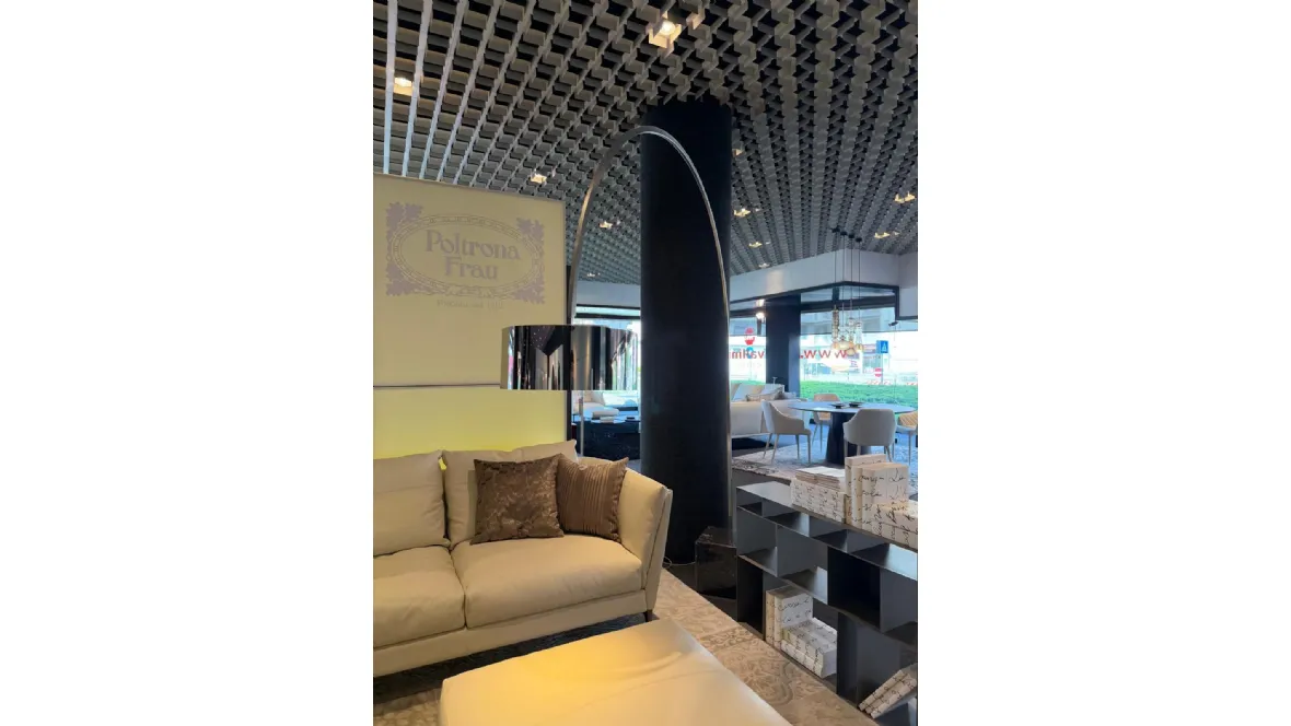 lampada Raduga di Cattelan