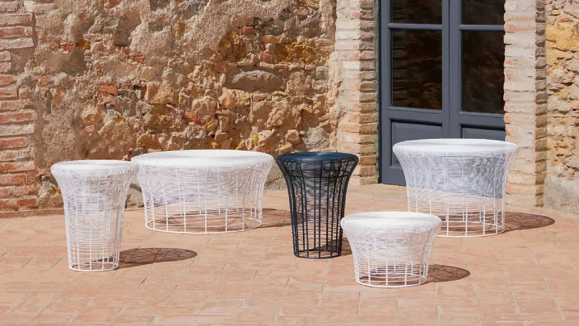 Sgabello Aram Low stool di Gandia Blasco