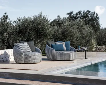 Poltrona da esterno con forma rotonda Globe Outdoor di Flexteam