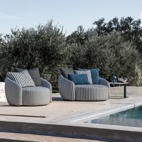 Poltrona da esterno con forma rotonda Globe Outdoor di Flexteam