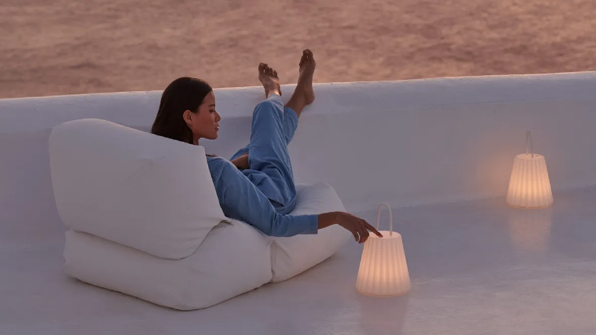 Poltroncina Grapy Lounge Chair di Gandia Blasco