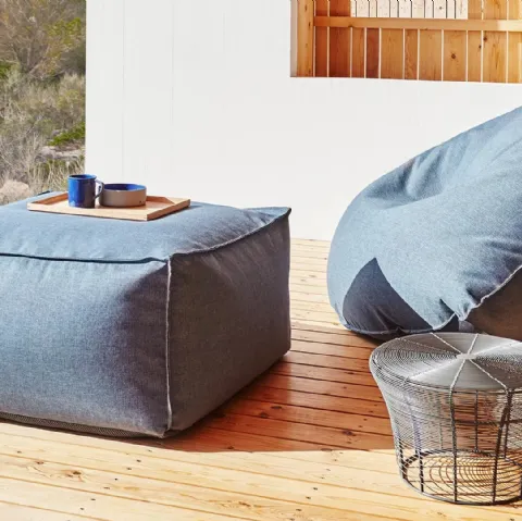 Poltroncina pouff Sail Outdoor in tessuto di Gandia Blasco