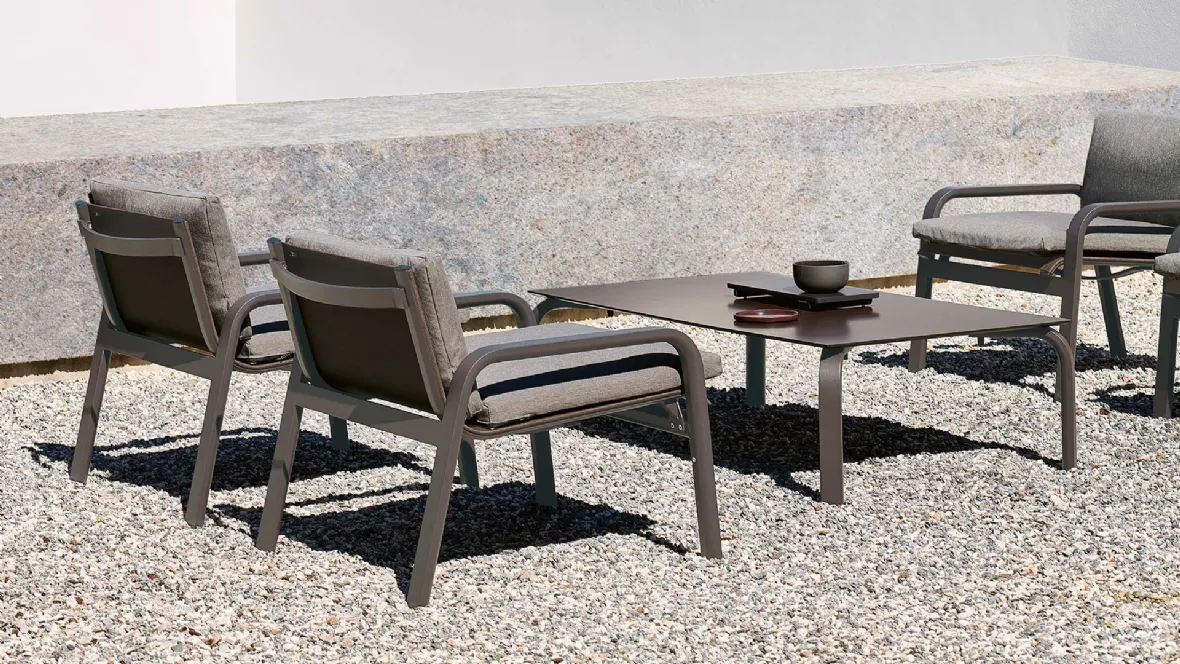Poltroncina Stack di Gandia Blasco
