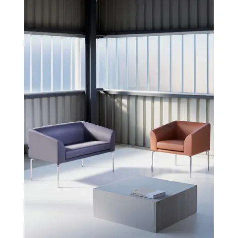 Divanetto e Poltroncina solidi e leggeri Alias As Soft Seating di Vaghi