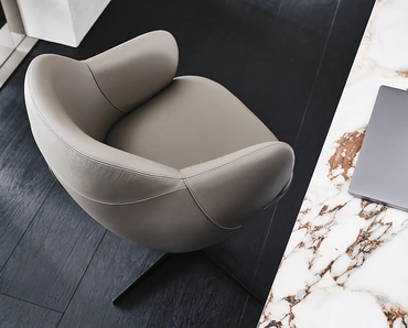 Poltrona direzionale Bombè X di Cattelan Italia