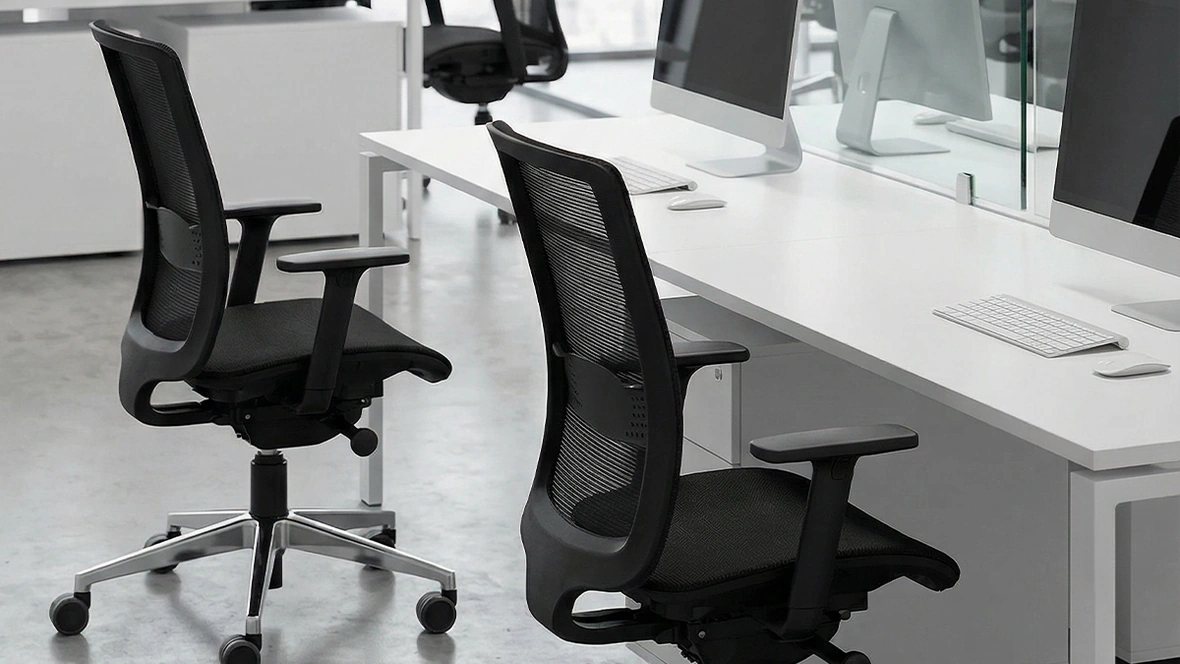 Seduta operativa Bursa Air Advanced Swivel Chair di Vaghi