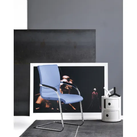 Seduta ospiti in tessuto comoda ed elegante Gemini Guest Chair di Vaghi
